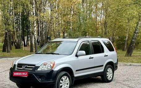 Honda CR-V II рестайлинг, 2004 год, 700 000 рублей, 1 фотография