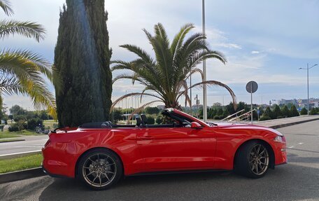 Ford Mustang VI рестайлинг, 2022 год, 3 700 000 рублей, 10 фотография