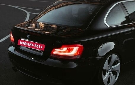 BMW 1 серия, 2008 год, 1 400 000 рублей, 4 фотография
