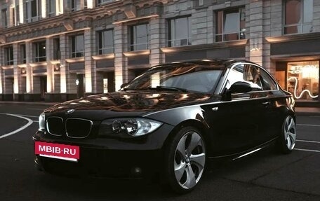 BMW 1 серия, 2008 год, 1 400 000 рублей, 6 фотография