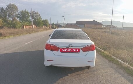 Toyota Camry, 2014 год, 1 250 000 рублей, 2 фотография