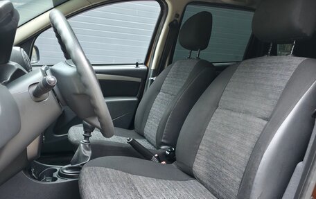 Renault Duster I рестайлинг, 2013 год, 650 000 рублей, 15 фотография