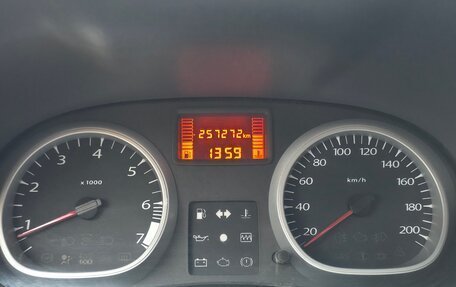 Renault Duster I рестайлинг, 2013 год, 650 000 рублей, 30 фотография