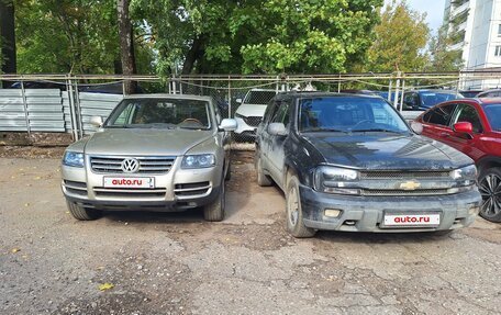 Volkswagen Touareg III, 2005 год, 550 000 рублей, 2 фотография