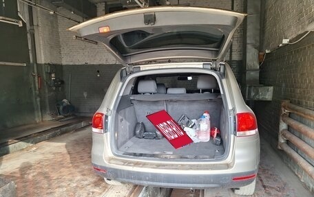 Volkswagen Touareg III, 2005 год, 550 000 рублей, 4 фотография