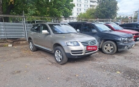 Volkswagen Touareg III, 2005 год, 550 000 рублей, 1 фотография