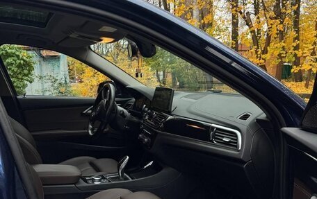 BMW 1 серия, 2021 год, 2 560 000 рублей, 10 фотография
