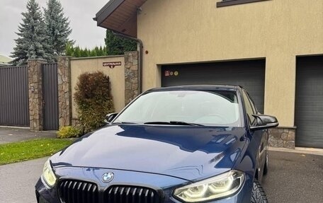 BMW 1 серия, 2021 год, 2 560 000 рублей, 2 фотография