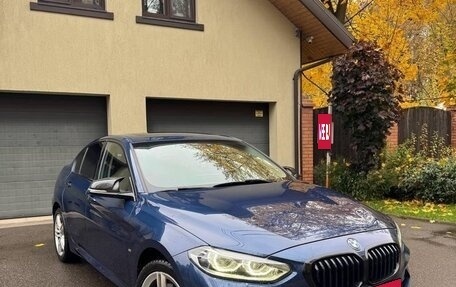 BMW 1 серия, 2021 год, 2 560 000 рублей, 3 фотография