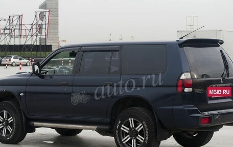 Mitsubishi Pajero Sport II рестайлинг, 2005 год, 400 000 рублей, 3 фотография