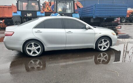 Toyota Camry, 2006 год, 730 000 рублей, 2 фотография