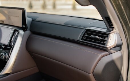 Lexus LX, 2025 год, 17 990 000 рублей, 19 фотография