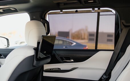 Lexus LX, 2025 год, 17 990 000 рублей, 28 фотография