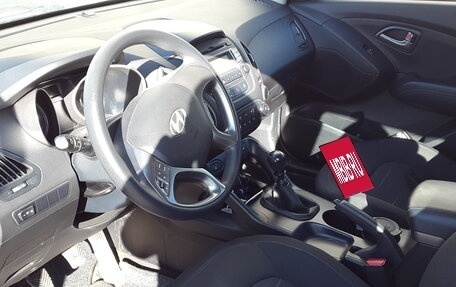Hyundai ix35 I рестайлинг, 2014 год, 1 020 000 рублей, 5 фотография
