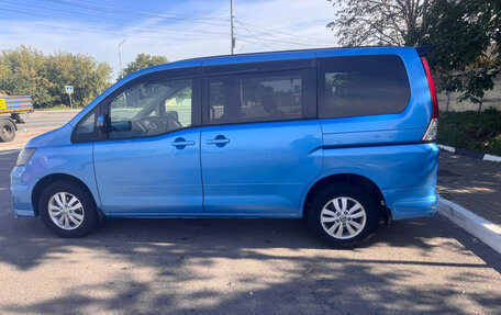 Nissan Serena III, 2010 год, 975 000 рублей, 5 фотография
