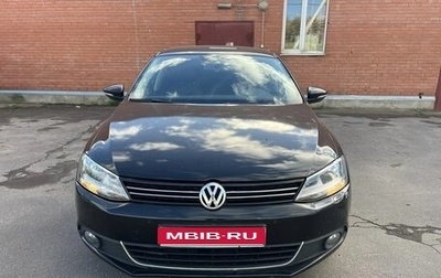 Volkswagen Jetta VI, 2013 год, 950 000 рублей, 1 фотография