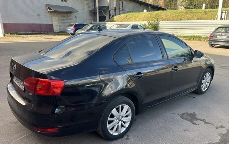 Volkswagen Jetta VI, 2013 год, 950 000 рублей, 4 фотография