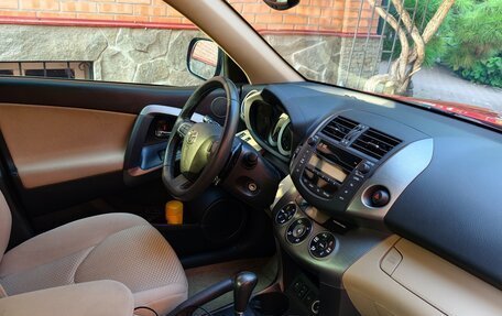 Toyota RAV4, 2012 год, 1 800 000 рублей, 8 фотография