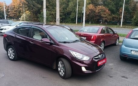 Hyundai Solaris II рестайлинг, 2011 год, 750 000 рублей, 1 фотография