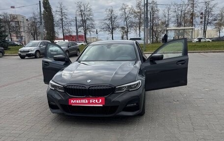 BMW 3 серия, 2019 год, 2 870 000 рублей, 10 фотография