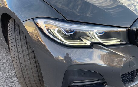 BMW 3 серия, 2019 год, 2 870 000 рублей, 29 фотография