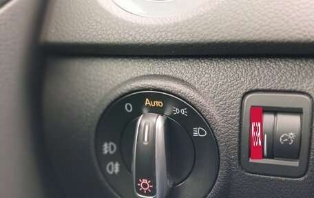 Volkswagen Tiguan I, 2013 год, 900 000 рублей, 21 фотография