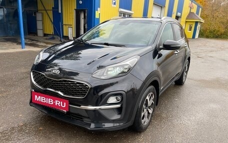 KIA Sportage IV рестайлинг, 2021 год, 2 350 000 рублей, 2 фотография