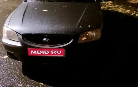 Hyundai Accent II, 2004 год, 265 000 рублей, 2 фотография