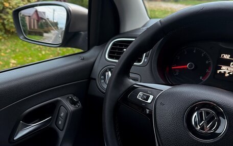Volkswagen Polo VI (EU Market), 2017 год, 940 000 рублей, 20 фотография
