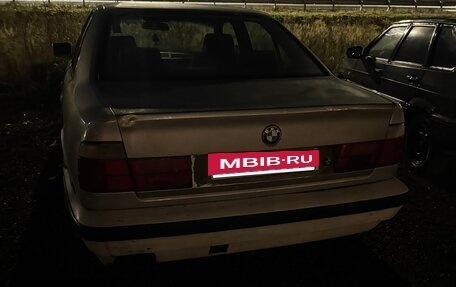 BMW 5 серия, 1990 год, 250 000 рублей, 7 фотография