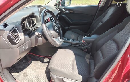 Mazda 3, 2015 год, 1 310 000 рублей, 12 фотография