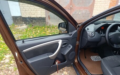 Renault Duster I рестайлинг, 2015 год, 925 000 рублей, 10 фотография