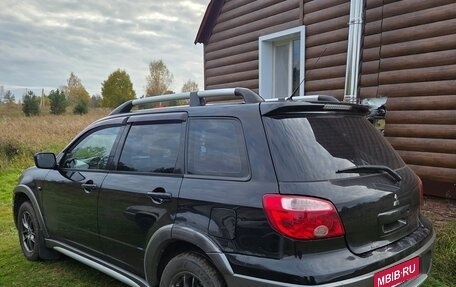 Mitsubishi Outlander III рестайлинг 3, 2006 год, 260 000 рублей, 3 фотография