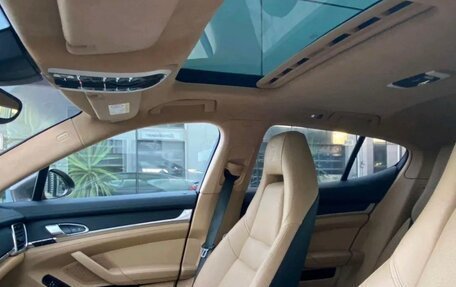 Porsche Panamera II рестайлинг, 2015 год, 3 400 000 рублей, 8 фотография