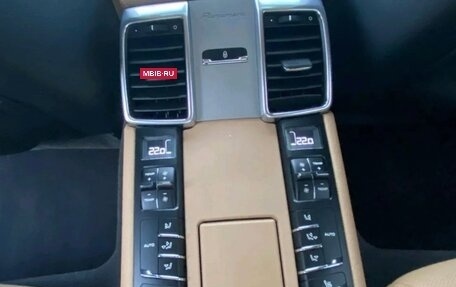 Porsche Panamera II рестайлинг, 2015 год, 3 400 000 рублей, 15 фотография