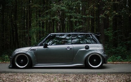 MINI Hatch, 2003 год, 2 000 000 рублей, 2 фотография