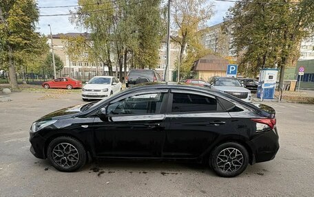 Hyundai Solaris II рестайлинг, 2018 год, 1 200 000 рублей, 3 фотография