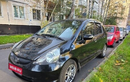 Honda Jazz I рестайлинг, 2006 год, 575 000 рублей, 1 фотография