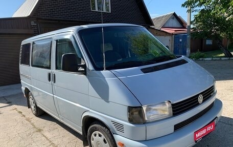 Volkswagen Caravelle T4, 2002 год, 930 000 рублей, 1 фотография