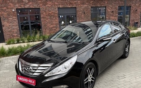 Hyundai Sonata VI, 2010 год, 1 180 000 рублей, 2 фотография