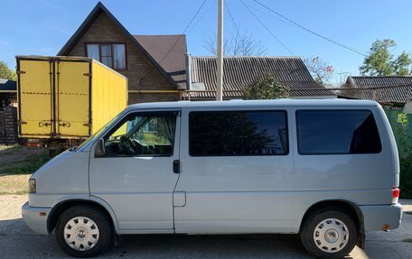 Volkswagen Caravelle T4, 2002 год, 930 000 рублей, 8 фотография