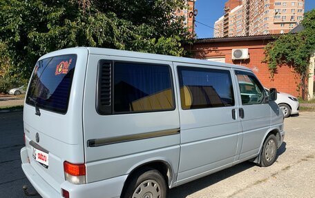 Volkswagen Caravelle T4, 2002 год, 930 000 рублей, 4 фотография