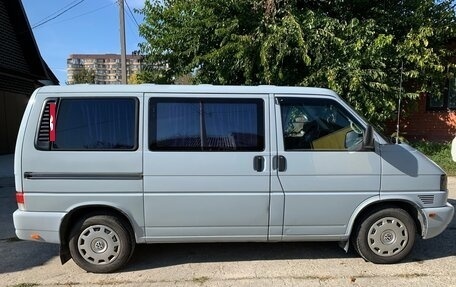 Volkswagen Caravelle T4, 2002 год, 930 000 рублей, 3 фотография