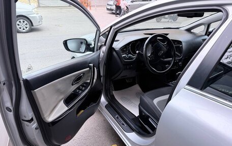 KIA cee'd III, 2012 год, 970 000 рублей, 2 фотография