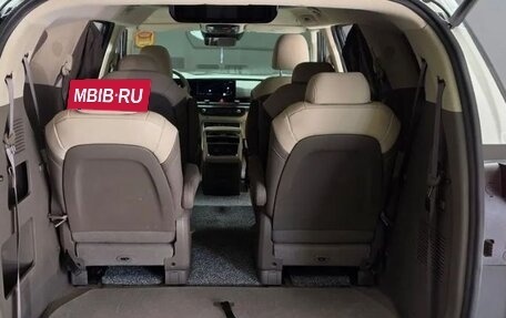 KIA Carnival, 2024 год, 6 411 670 рублей, 6 фотография
