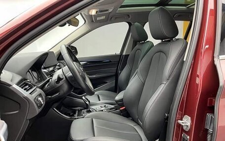 BMW X1, 2022 год, 2 100 000 рублей, 11 фотография
