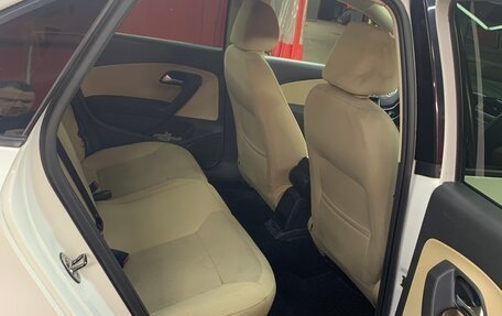 Volkswagen Polo VI (EU Market), 2015 год, 934 000 рублей, 10 фотография