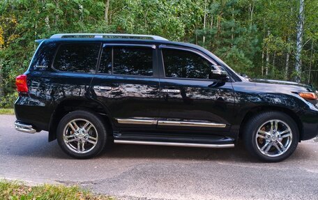 Toyota Land Cruiser 200, 2015 год, 6 000 000 рублей, 3 фотография