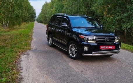 Toyota Land Cruiser 200, 2015 год, 6 000 000 рублей, 4 фотография