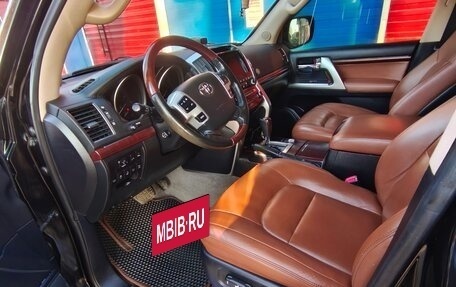 Toyota Land Cruiser 200, 2015 год, 6 000 000 рублей, 8 фотография